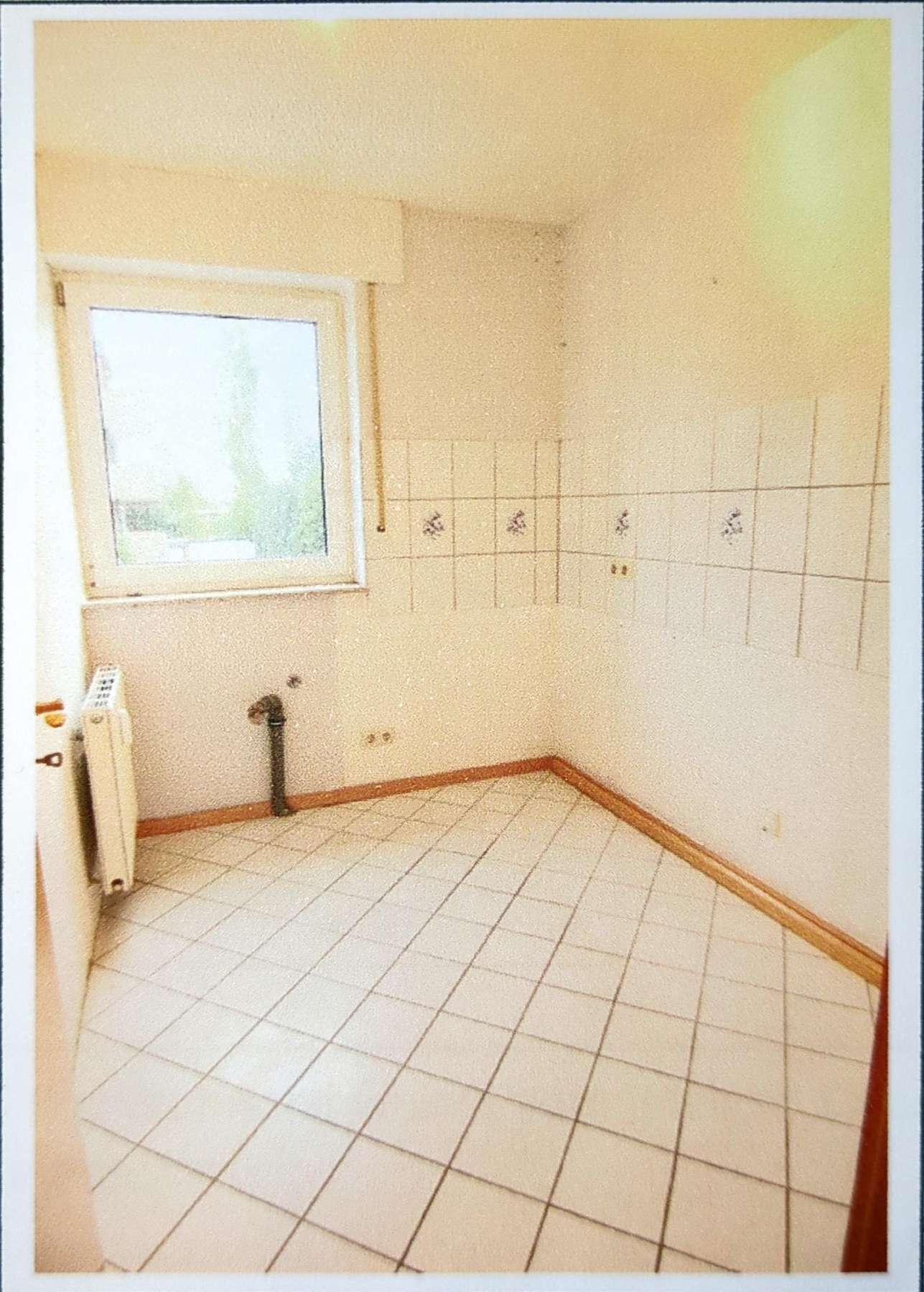 Immobilie in Voerde (Niederrhein) - Vermietete ETW mit Balkon & Stellplatz – Kapitalanlage in Voerde - Bild 2