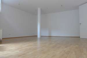Ruhige Top-Lage nähe S-Bahnhof ***Großzügige Doppelhaushälfte mit Einliegerwohnung (2 Eingänge)*** – Rat-Jung-Straße 7, 82340 Feldafing – Vorschaubild 19