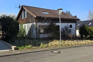 Gondelsheim: Freistehendes Einfamilienhaus mit familiärer ELW, Garage, Werkstatt, großer Garten – Die vollständige Adresse der Immobilie erhältst du vom Anbieter., 75053 Gondelsheim – Vorschaubild 5