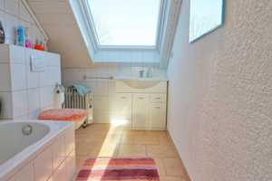 Familienglück! Top gepflegtes Reihenmittelhaus in guter Lage von Langenfeld – Haus-Gravener-Str. 123a, 40764 Mettmann (Kreis) – Vorschaubild 24