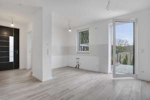 Haushälfte im gepflegten Zweitbezug I Terrasse & Garten I ab 01. Juli 2026 – Caputher Chaussee 20b, 14548 Schwielowsee – Vorschaubild 4