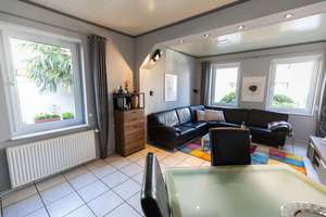 Charmante Doppelhaushälfte mit zwei Wohneinheiten und modernisierter Ausstattung – Die vollständige Adresse der Immobilie erhältst du vom Anbieter., 41065 Hardterbroich-Pesch, Mönchengladbach – Vorschaubild 11