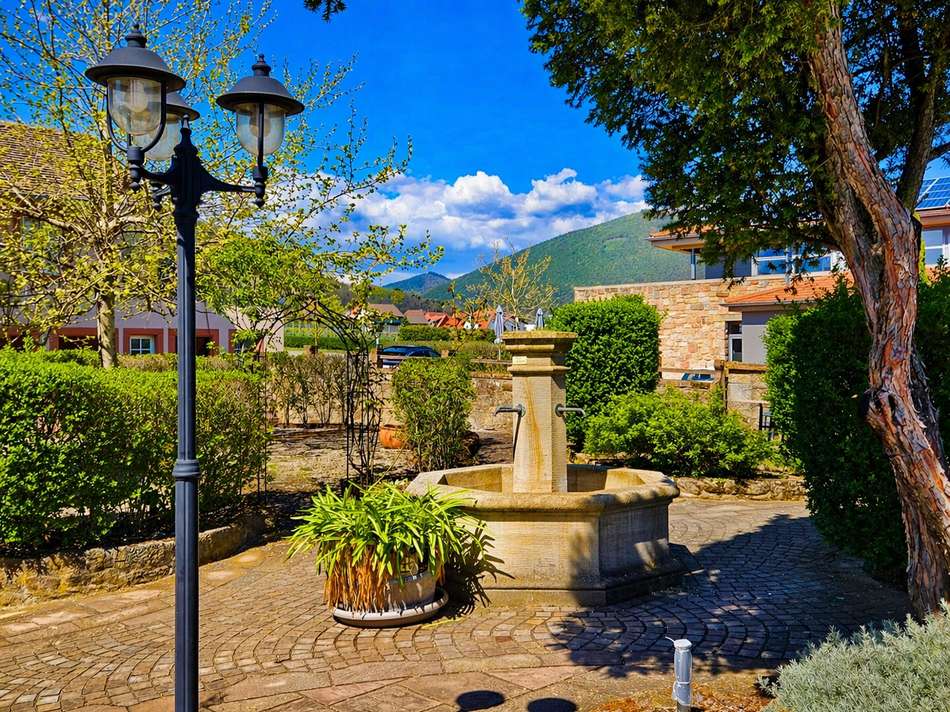 Brunnen