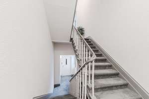 Charmante 3 bis 4-Zimmer-Altbau-Wohnung in gefragter Innenstadtlage – Die vollständige Adresse der Immobilie erhältst du vom Anbieter., 40477 Derendorf, Düsseldorf – Vorschaubild 15