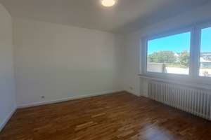 AUFGEPASST! Schöne Großwohung mit 5 Zimmer, Terrasse, Bad,  G-WC, Parkett,  Garage in Kelkheim – Die vollständige Adresse der Immobilie erhältst du vom Anbieter., 65779 Kelkheim (Taunus) – Vorschaubild 7