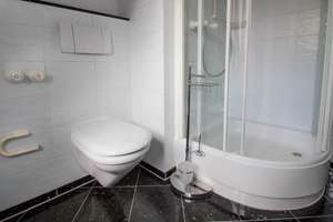 Property thumbnail 13