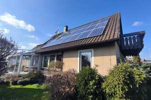 Charmantes Ein- bis Zweifamilienhaus mit schönem Wintergarten – Böblingen (Kreis) – Vorschaubild 1