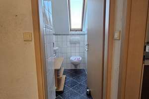Kapitalanlage oder Selbstnutzung: 2,5-Zimmer-Dachgeschosswohnung in Stuttgart (Ohne Makler) – Die vollständige Adresse der Immobilie erhältst du vom Anbieter., 70372 Seelberg, Stuttgart – Vorschaubild 13