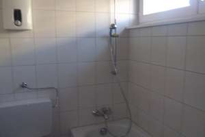 Entspannt wohnen im Grünen: 3 Zimmer mit Balkon und Badewanne – Robert-Schuman-Str. 1, 38444 Detmerode, Wolfsburg – Vorschaubild 3
