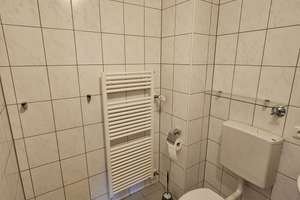 Stilvolle 1-Zimmer-Wohnung mit gehobener Innenausstattung mit Balkon und EBK in Regensburg – Prinz-Rupprecht-Straße 1, 93053 Kasernenviertel, Regensburg – Vorschaubild 5