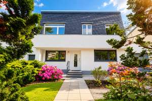 BESTE GRUNEWALDLAGE AM HAGENPLATZ + SÜDLICHES PARKGRUNDSTÜCK + 8 ZIMMER + POOLNUTZUNG + GARAGE – Die vollständige Adresse der Immobilie erhältst du vom Anbieter., 14193 Grunewald, Berlin – Vorschaubild 13