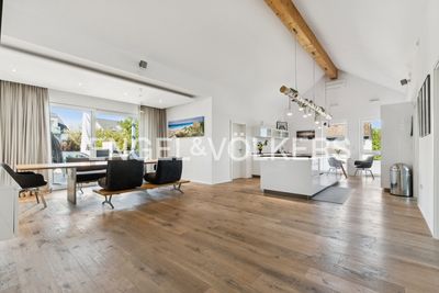 Selten. Privat. Außergewöhnlich. – Exklusives Penthouse mit 70 m² Dachterrasse und Wintergarten