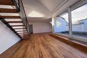 Traumhaft schöne 4,5-Zimmer-DG-Maisonette-Wohnung in imposantem Altbau in Stuttgart West – Die vollständige Adresse der Immobilie erhältst du vom Anbieter., 70176 Feuersee, Stuttgart – Vorschaubild 5