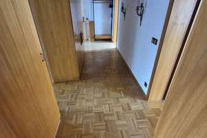 Schöne 3 ZKB-Wohnung mit Balkon in Saarbrücken – Die vollständige Adresse der Immobilie erhältst du vom Anbieter., 66111 Sankt Johann, Saarbrücken – Vorschaubild 3