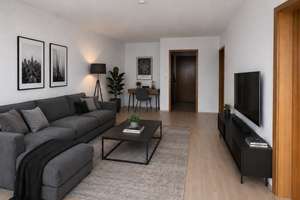 Lichtdurchflutete 1,5-Z. Wohnung mit Balkon, Aufzug & Tiefgaragenstellplatz in ruhiger Wohnanlage – Die vollständige Adresse der Immobilie erhältst du vom Anbieter., 86169 Hammerschmiede, Augsburg – Vorschaubild 3