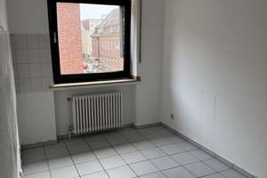Schöne 3-Zimmer-Wohnung mit Balkon - Zentral  – Wilhelmstraße 11, 46145 Sterkrade-Mitte, Oberhausen – Vorschaubild 9