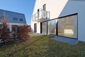 Surprisingly different! Puristische Villenhälfte mit Südgarten – München (Kreis) – Vorschaubild 6