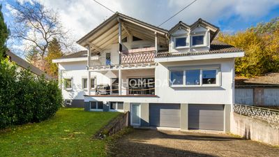 Großzügiges Wohnambiente: Lichtdurchflutete fünf Zimmer mit Garten auf rund 150 m²