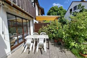 GERÄUMIGES REIHENMITTELHAUS MIT VIEL PLATZ FÜR DIE FAMILIE – Weidenstraße 2 b, 86343 Königsbrunn – Vorschaubild 4