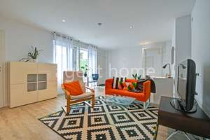 MÖBLIERT - MODERN LIVING -  Schicke Wohnung mit Reinigungsservice