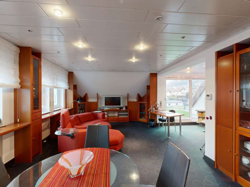 Wohnzimmer DG