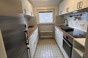 Helle 4-Zimmer DG-Wohnung mit Balkon im Zentrum von Heilbronn inkl. Hobbyraum mit  WC – Die vollständige Adresse der Immobilie erhältst du vom Anbieter., 74080 Böckingen, Heilbronn – Vorschaubild 4