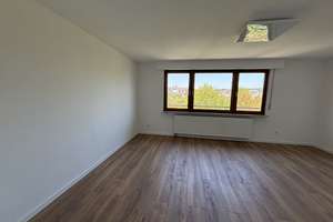 Helle 3-Zimmer Wohnung mit Balkon und Garten in Pforzheim Südoststadt – Gabelsberger Str. 53, 75175 Au, Pforzheim – Vorschaubild 3