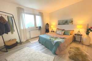 Hochwertig modernisiert - Traum im EG verwirklichen + Balkon und Aufzug – Oberhausen – Vorschaubild 2