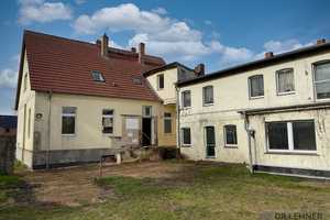 Handwerker und Anleger aufgepasst!
Vier Wohneinheiten warten auf eine neue Gestaltung! – Prignitz (Kreis) – Vorschaubild 5