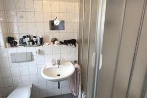 KILIAN IMMOBILIEN! RENOVIERTE DHH MIT KELLER + 2 WOHNUNGEN MIT 100 M² WFL IN ALLERSBERG! – Die vollständige Adresse der Immobilie erhältst du vom Anbieter., 90584 Allersberg – Vorschaubild 46
