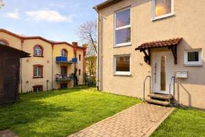 7469-Wohnen in der Barockstadt: Renoviertes Reihenendhaus mit großem Garten u. TG-Stellplatz! – Am Kehler Tor 17, 76437 Rastatt – Vorschaubild 2