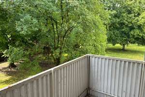 MISBURG-NORD | Teilrenovierte 1-Zimmer-Wohnung mit Balkon – Findstellenweg  25, 30629 Misburg-Nord, Hannover – Vorschaubild 4
