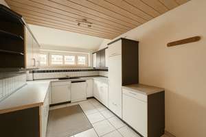 Reihenmittelhaus mit Garten und Garage in Ingolstadt-Ringsee – Die vollständige Adresse der Immobilie erhältst du vom Anbieter., 85053 Münchener Straße, Ingolstadt – Vorschaubild 7