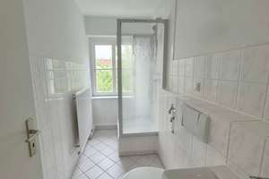 Klein + FEIN = Dein neues Zuhause!! Helle 2-Zimmer-Wohnung + renoviert + Tageslichtbad – Seidenstraße 2, 18055 Stadtmitte, Rostock – Vorschaubild 3