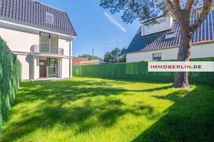 IMMOBERLIN.DE - Ersteinzug! Nobles Neubauhaus in familienfreundlicher Lage am Stadtrand