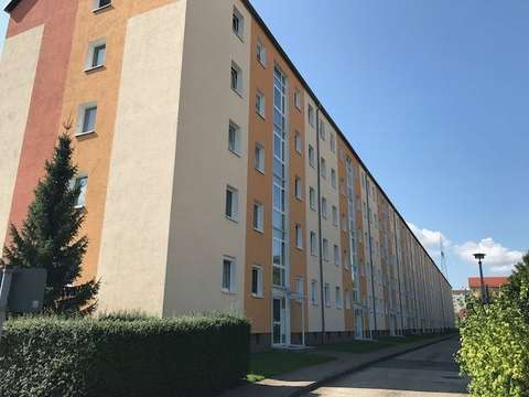 2rw In Riesa Weida Mit Grossem Sudbalkon