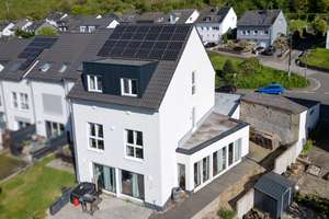 Energieeffizientes und neuwertiges Architektenhaus mit Weitblick! – Die vollständige Adresse der Immobilie erhältst du vom Anbieter., 54296 Irsch, Trier – Vorschaubild 13