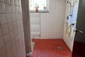 200 m zum Schlachtensee: Interessanter Bungalow mit Potenzial – Die vollständige Adresse der Immobilie erhältst du vom Anbieter., 14129 Nikolassee, Berlin – Vorschaubild 9