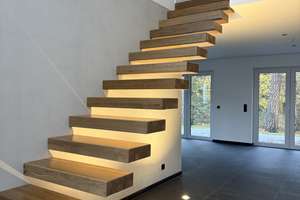 Architektur trifft Individualität: Exklusive Stadtvilla mit Design-Kragarmtreppe – Die vollständige Adresse der Immobilie erhältst du vom Anbieter., 15827 Blankenfelde-Mahlow – Vorschaubild 11
