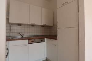SCHICKE 2-Raumwohnung mit EINBAUKÜCHE und SÜD-WEST-BALKON ! – Klarastraße 39, 9131 Hilbersdorf, Chemnitz – Vorschaubild 10