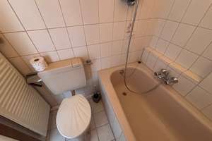 Charmante 1,5-Zimmer-Dachgeschosswohnung in zentraler Lage – Emmastr. 3, 40227 Oberbilk, Düsseldorf – Vorschaubild 6