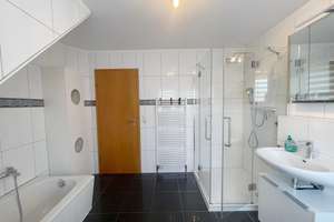 Property thumbnail 18