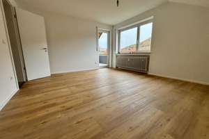 Tolle 4-Zimmer-DG-Wohnung in Bad Überkingen mit Aussicht – Die vollständige Adresse der Immobilie erhältst du vom Anbieter., 73337 Bad Überkingen – Vorschaubild 4