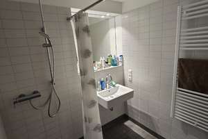 **Studenten aufgepasst** 1-Zimmer-Wohnung mit Einbauküche und Balkon – Kavenstr. 11, 52072 Ponttor, Aachen – Vorschaubild 4