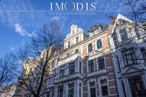 Wohnen mit opt. Kanzlei / Praxis / Gewerbe + sep. Appartment