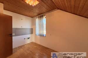 (D)EIN neues Zuhause in MG-Hardterbroich
Gemütliche & hochwertige 2-Zimmer-Dachgeschosswohnung – Benderstr. 15, 41065 Hardterbroich-Pesch, Mönchengladbach – Vorschaubild 5