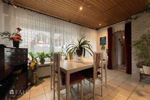 Einfamilienhaus mit Panorama-Terrasse und flexiblen Nutzungsmöglichkeiten – Die vollständige Adresse der Immobilie erhältst du vom Anbieter., 53639 Königswinter – Vorschaubild 9