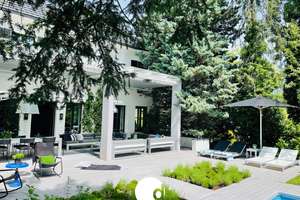 Charmante Villa mit Pool in ruhiger Wohnlage