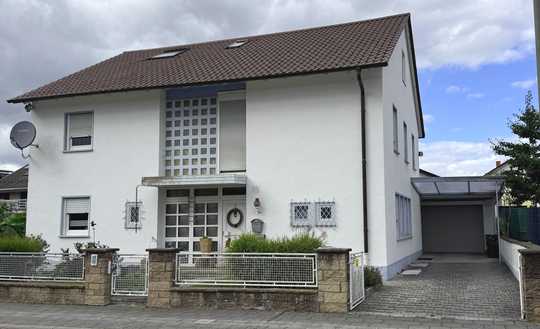 Großzügiges Wohnen mit Keller, Garten, Terrasse und Garage in Bellheim