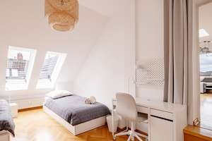 Helle und großzügige Dachgeschosswohnung mit Dachterrasse und freiem Blick nach Westen – Die vollständige Adresse der Immobilie erhältst du vom Anbieter., 10555 Moabit, Berlin – Vorschaubild 9